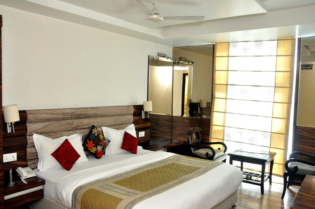 Hotel Delhi 55