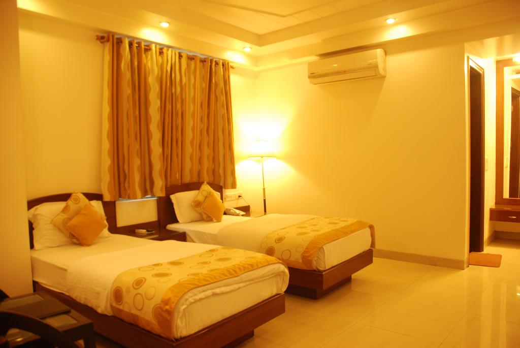 Hotel Shipra International