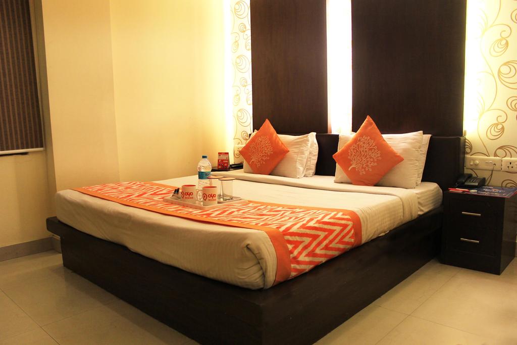 OYO Rooms Karol Bagh Channa Market