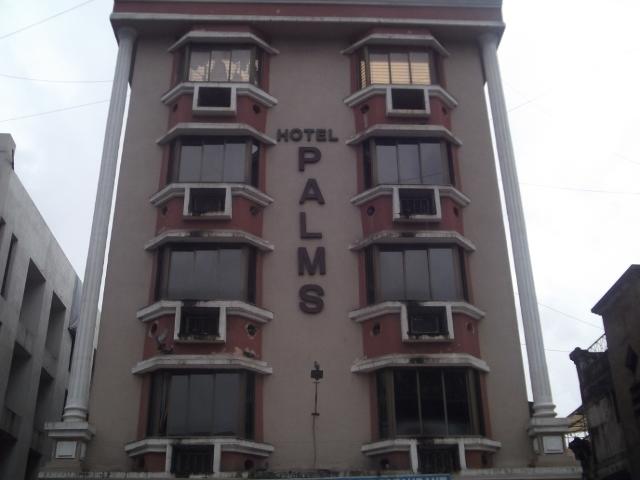 Hotel Palms