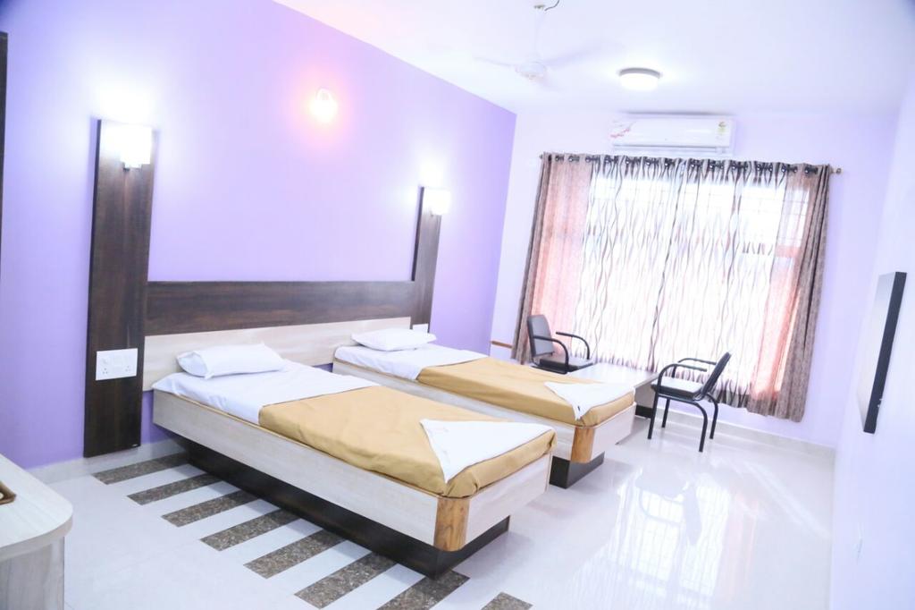 Hotel Hari Priya International