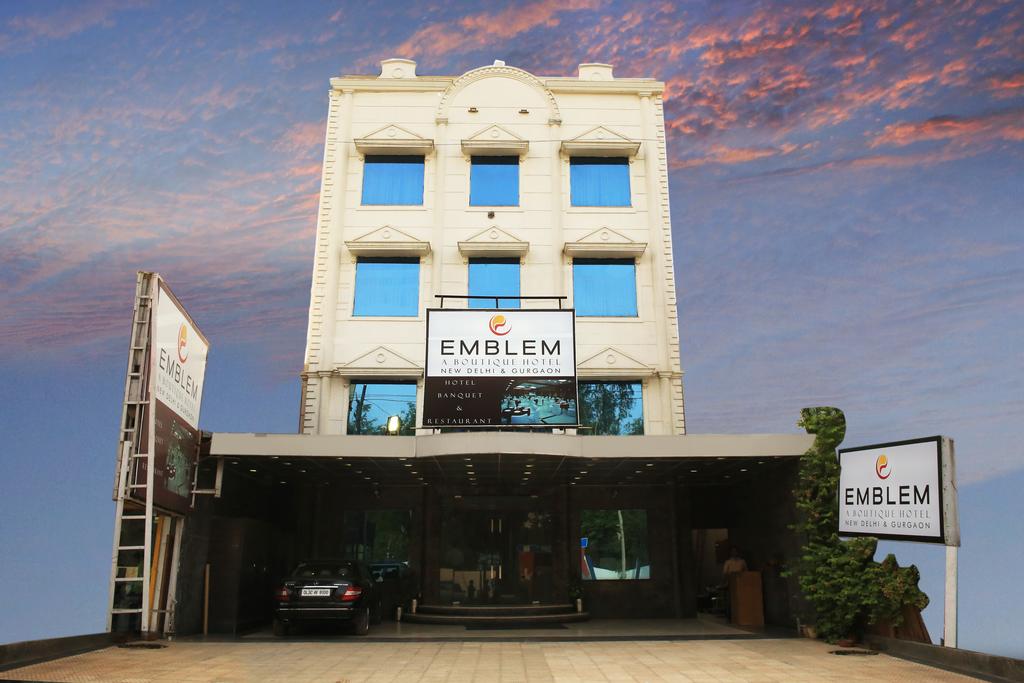 Emblem Hotel - Gurgaon