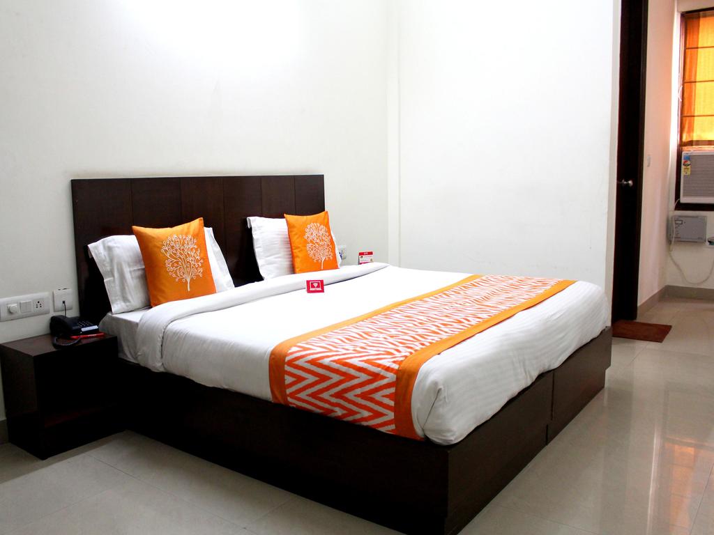 OYO Rooms Near DLF Phase 1