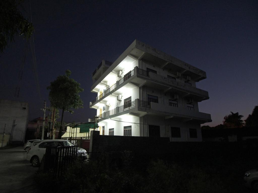 OYO Rooms Near FRI Dehradun