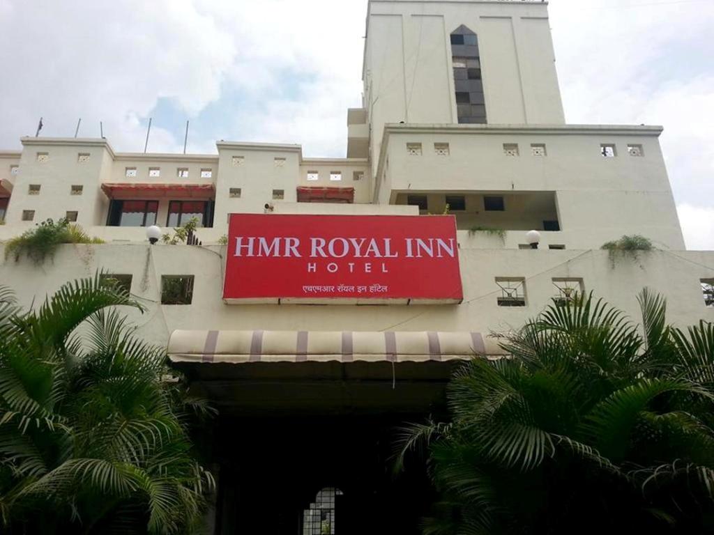 Hotel HMR Royal Inn