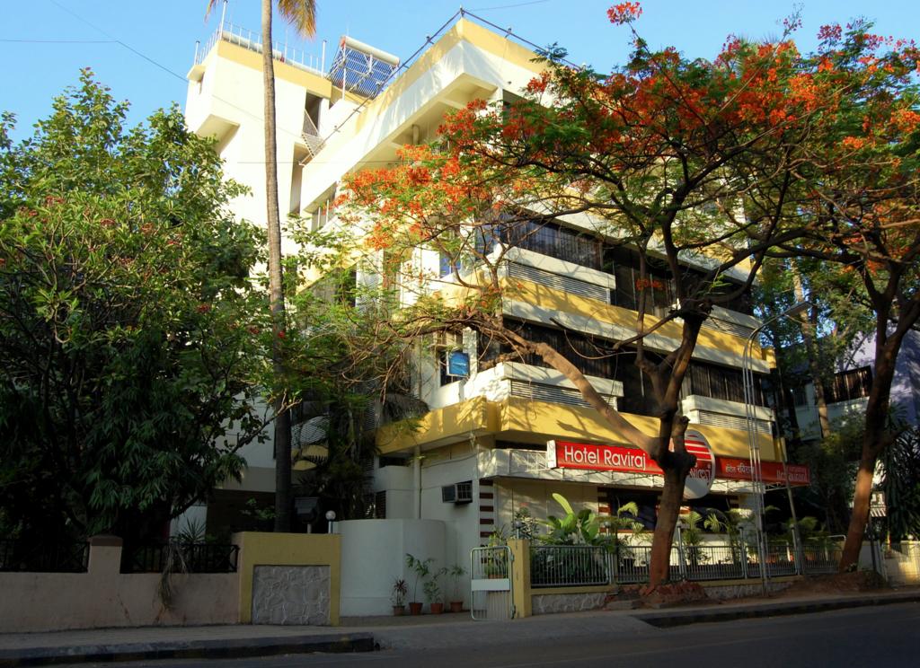 Hotel Raviraj