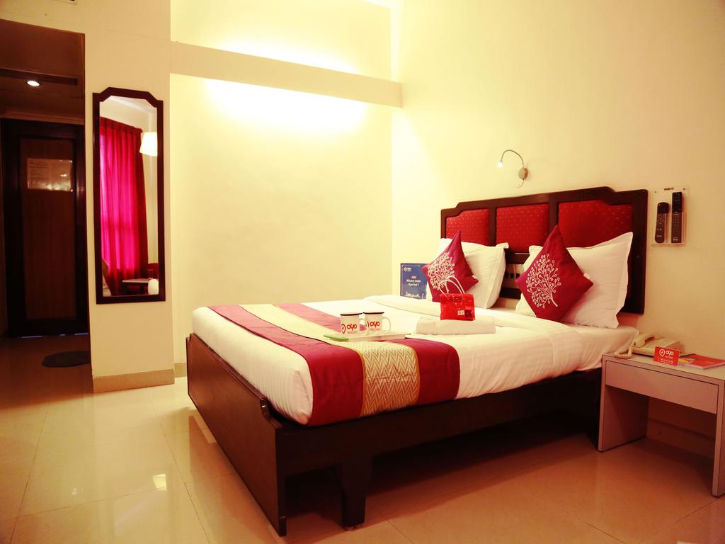 OYO Rooms Near Fergusson College