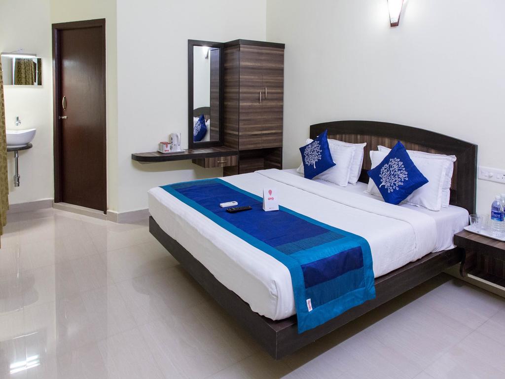 OYO Rooms Near PIMS ECR