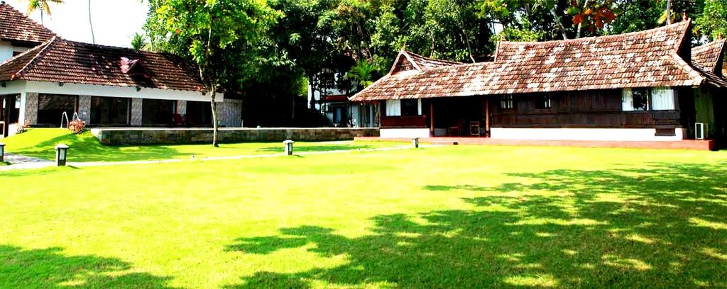 Shanthitheeram Lakeside Heritage Resort