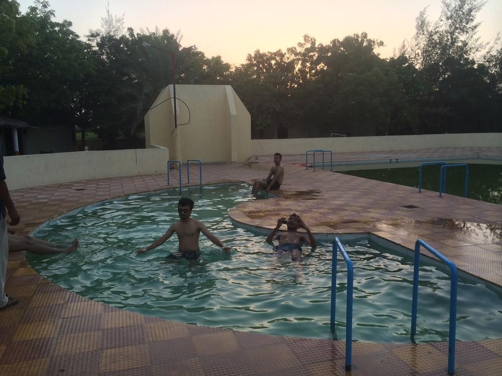 Shree Krishna Holiday Resort