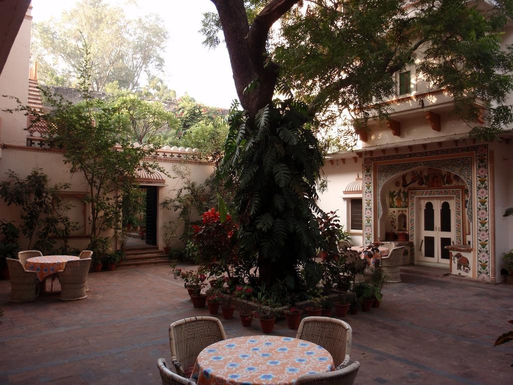 Palkiya Haveli - Heritage Hotel