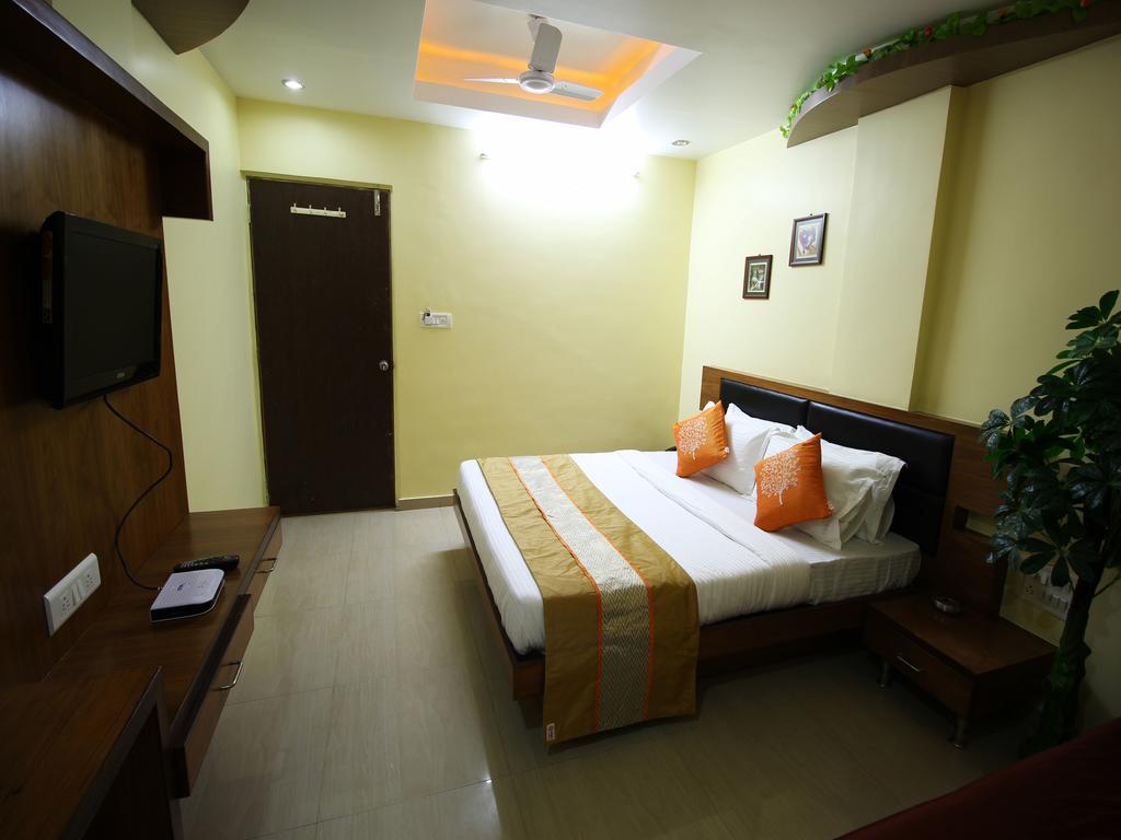 OYO Rooms Sarkhej Ahmedabad