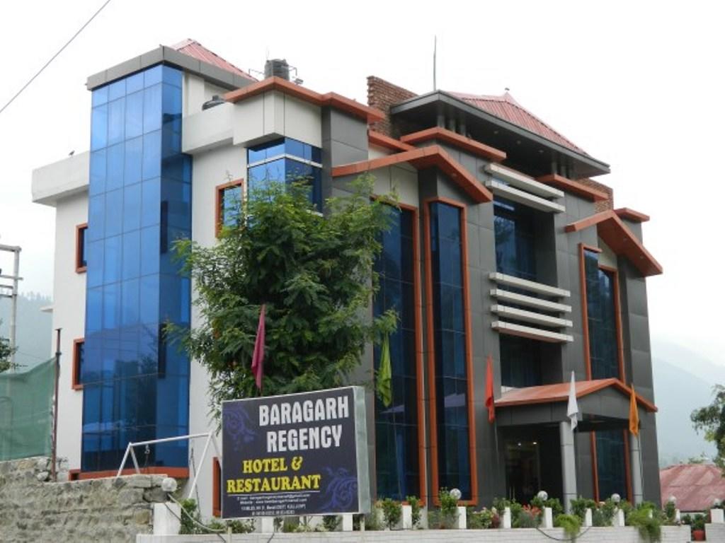 Hotel Baragarh Regency