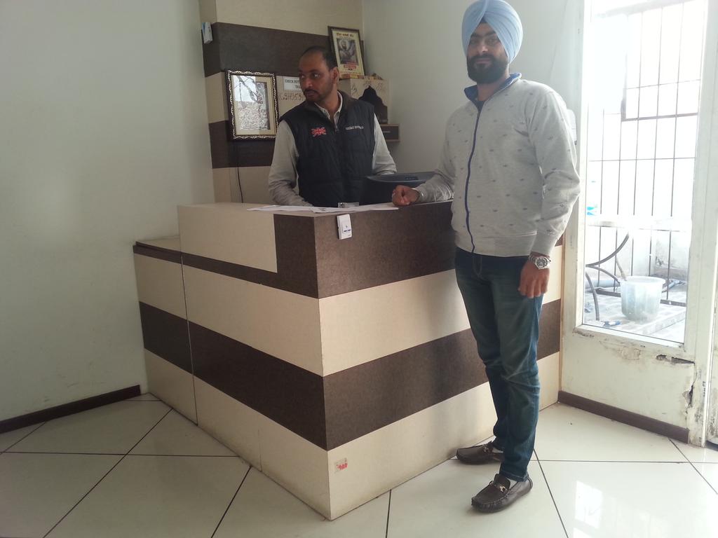 STARiHOTELS Derrabassi Mohali