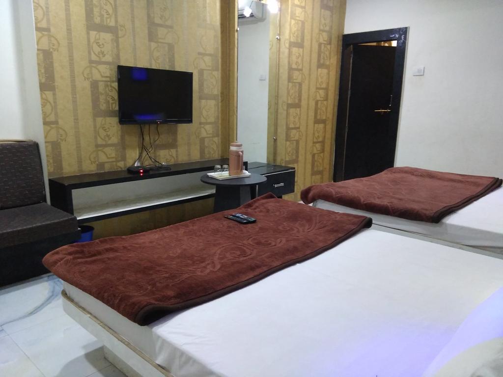 STARiHOTELS Ganapathi Mandir Ujjain