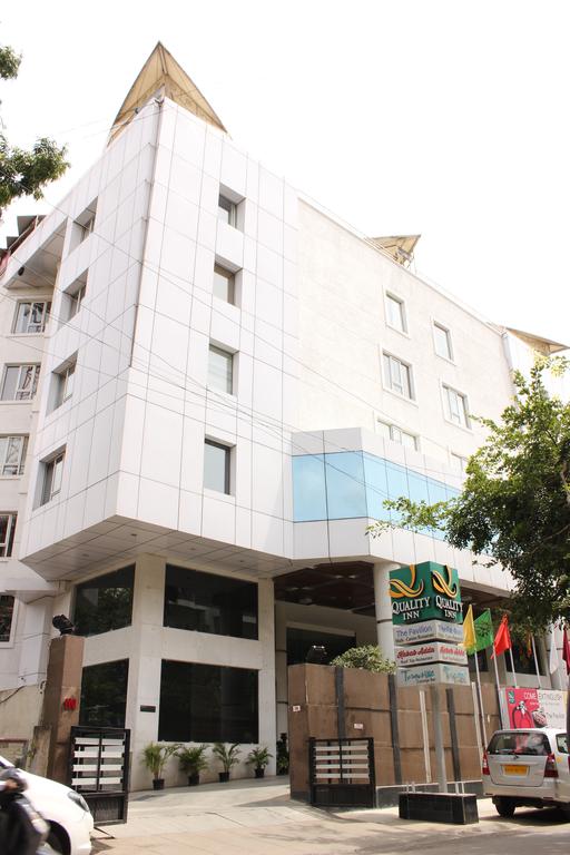 Quality Inn Shravanthi