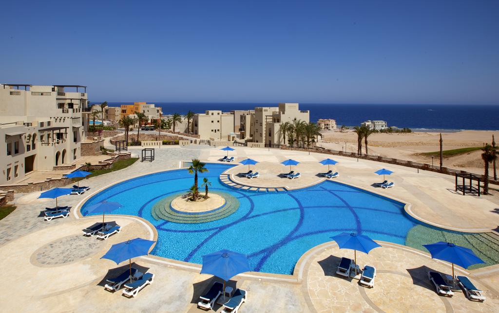 Azzurra Sahl Hasheesh