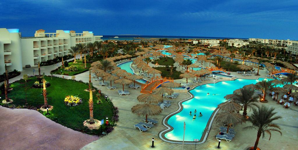 Hilton Hurghada Long Beach Resort