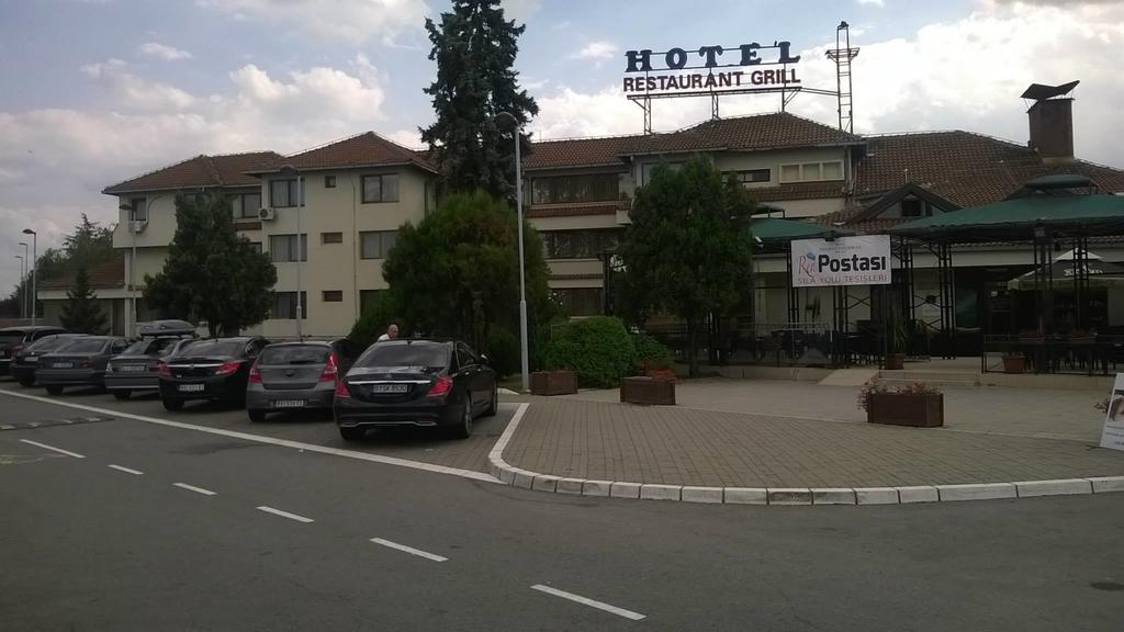 Balkan Highway Hotel