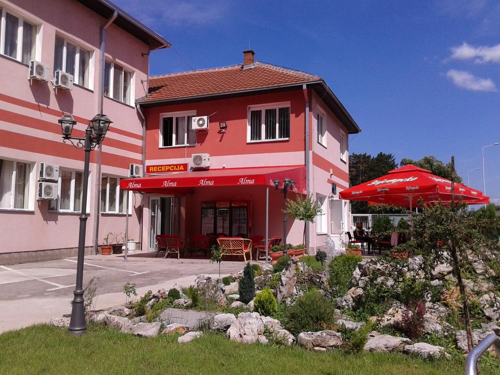 Garni hotel Alma