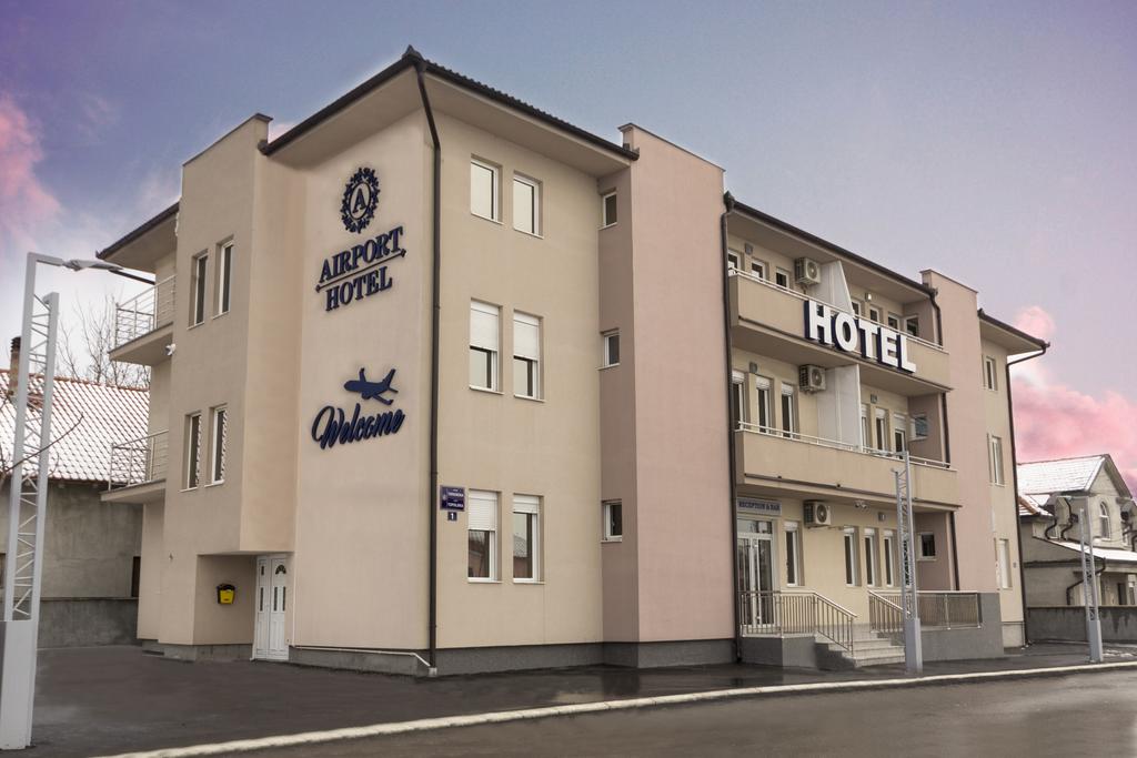 Airport Hotel