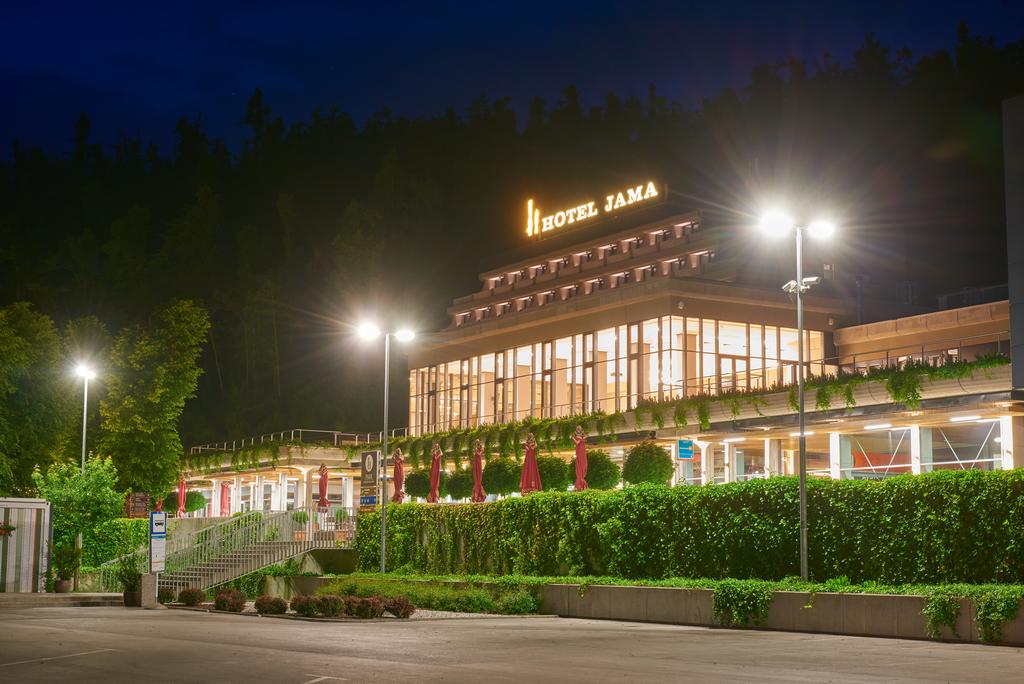 Postojna Cave Hotel Jama