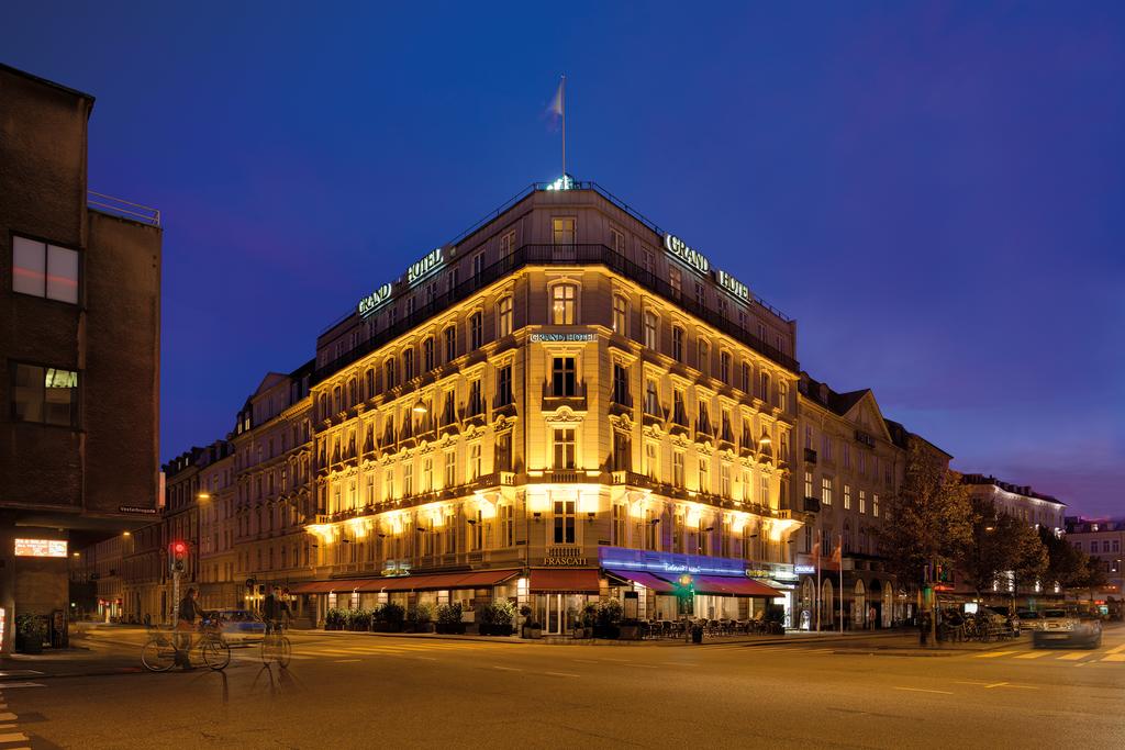 Grand Hotel