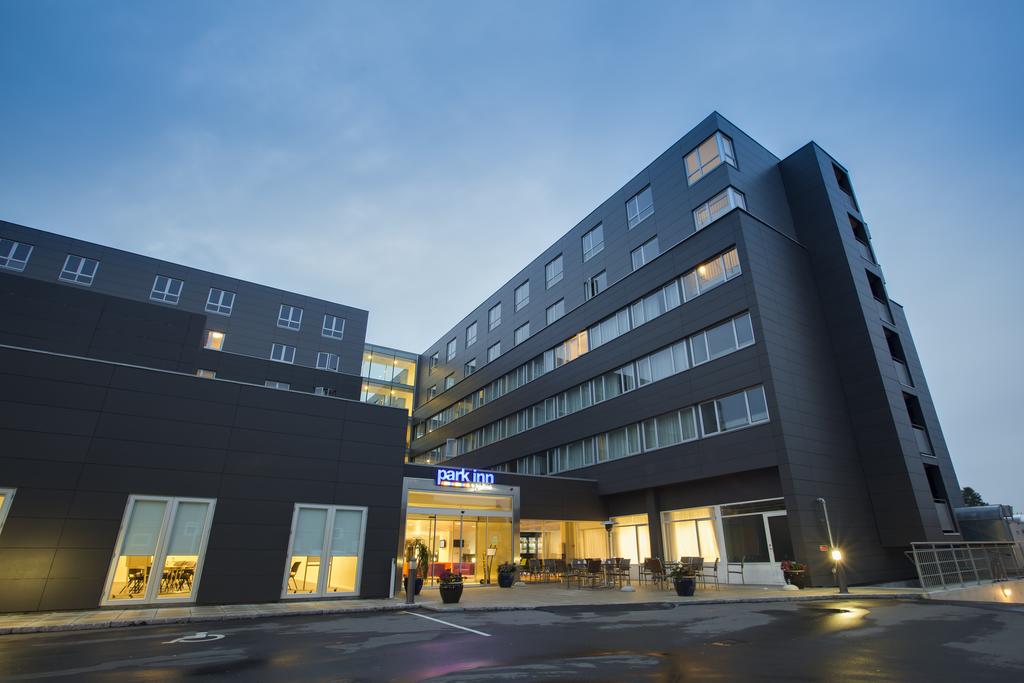 Park Inn By Radisson Copenhagen Airport