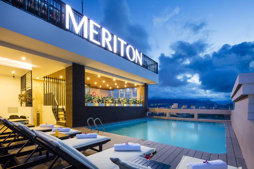 Meriton Hotel