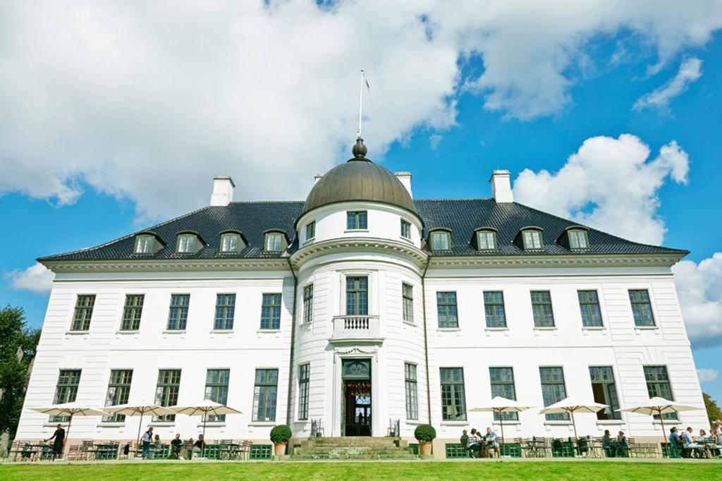 Bernstorff Castle