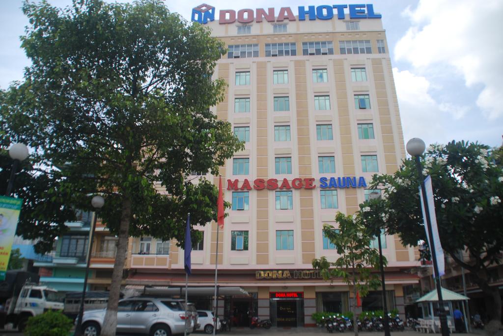 Dona Hotel