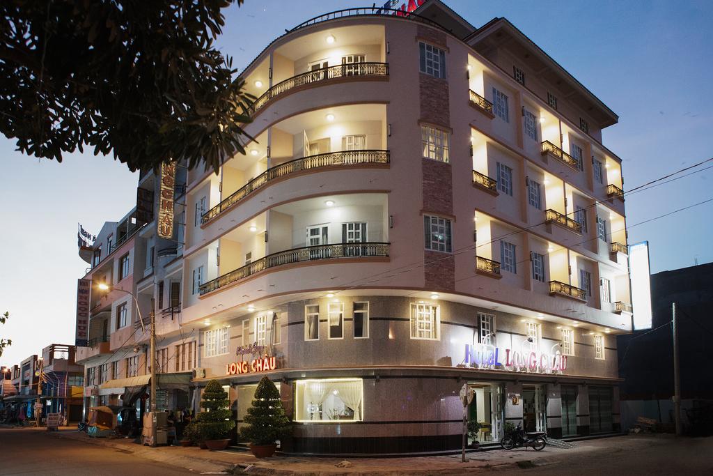 Long Chau Hotel