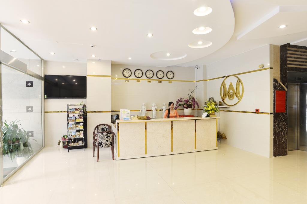 Ha Hien Signature Hotel