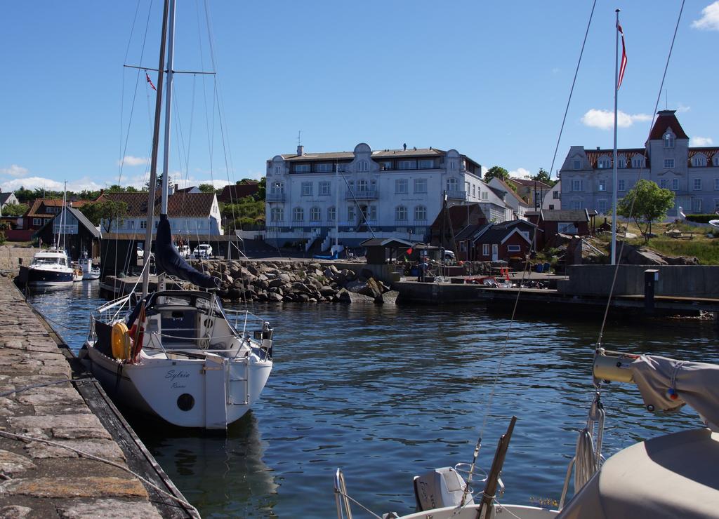 Hotel Sandvig Havn