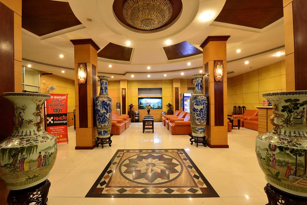 Hoa Long Hotel