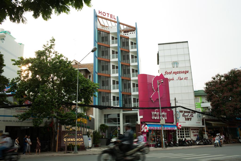 Quang Hoa Hotel