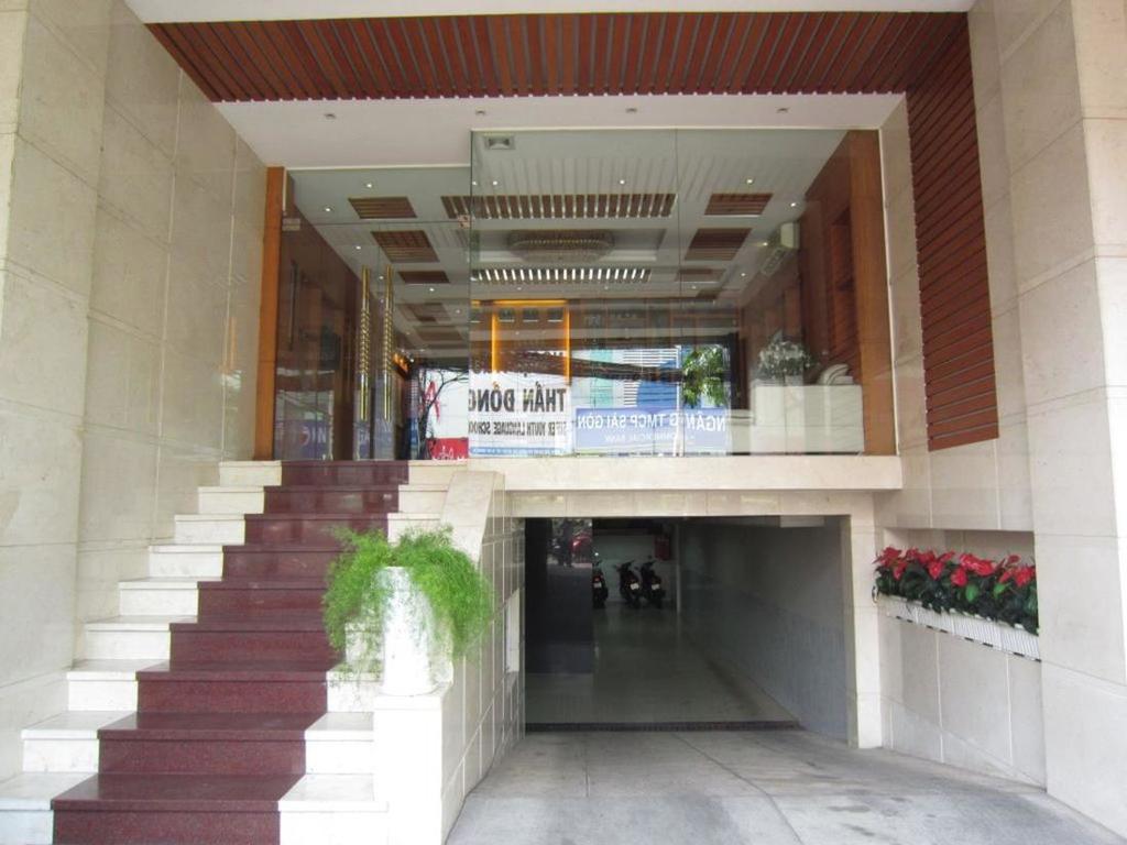 Van Ha Hotel