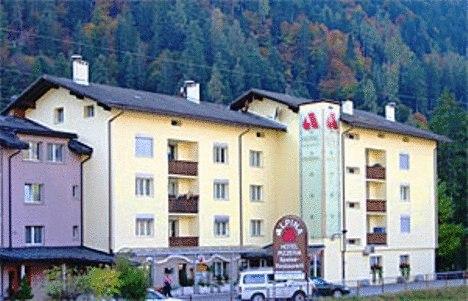 Hotel Alpina