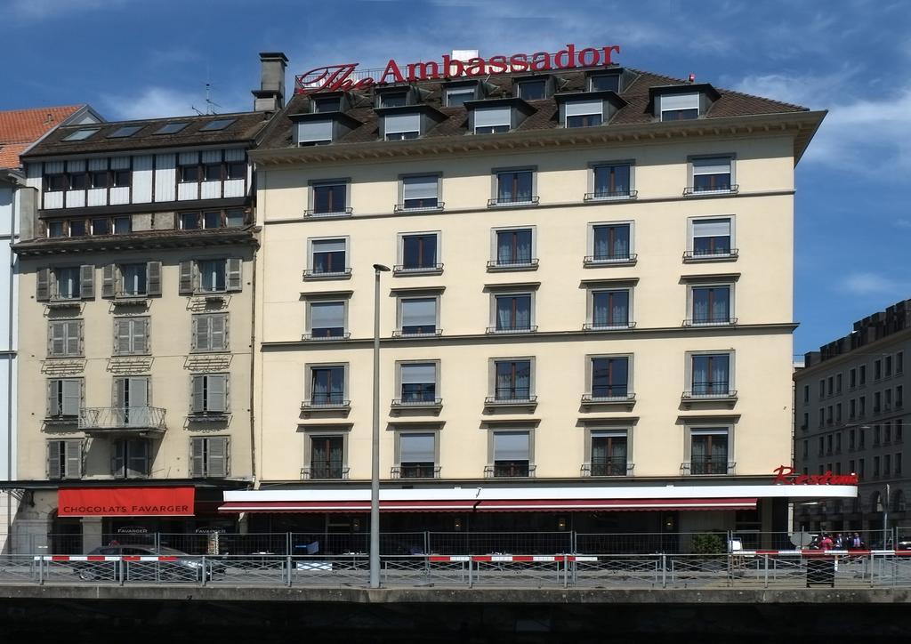 Hotel Ambassador