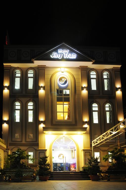 Jiny Tran Hotel