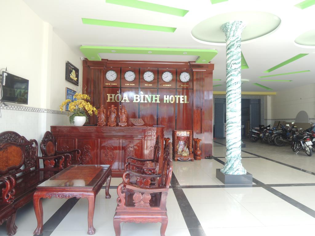 Hoa Binh Hotel