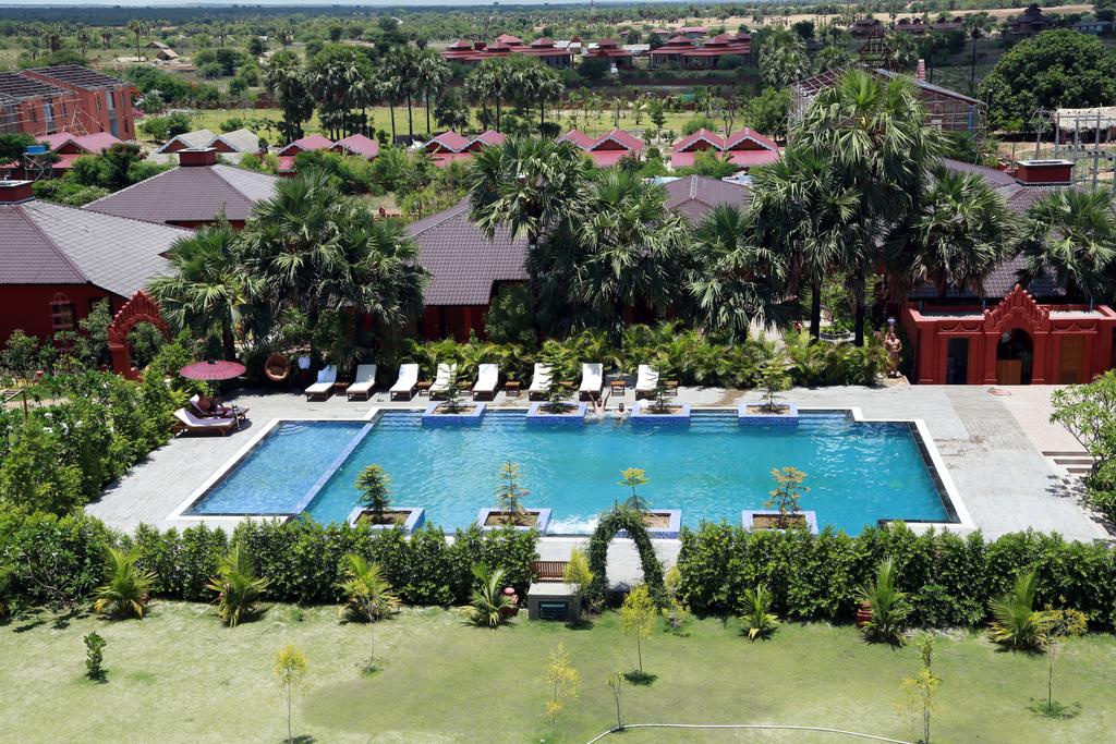 Gracious Bagan Hotel