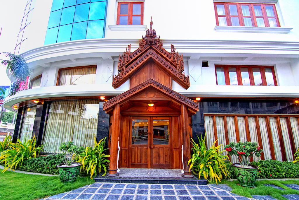 Shwe Inngyinn Hotel Mandalay