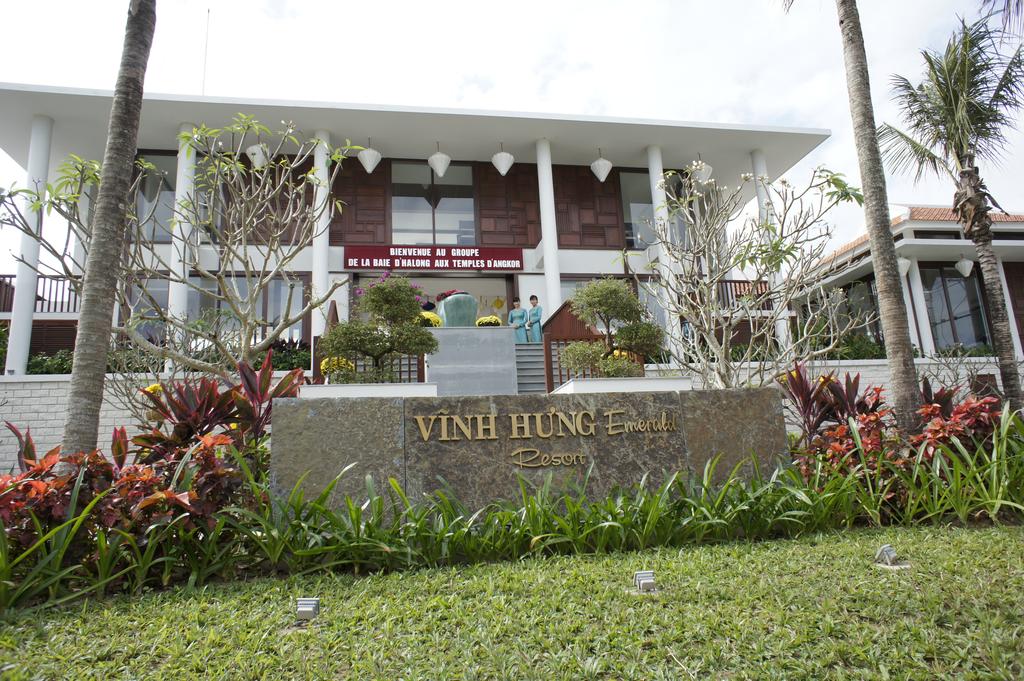 Vinh Hung Emerald Resort