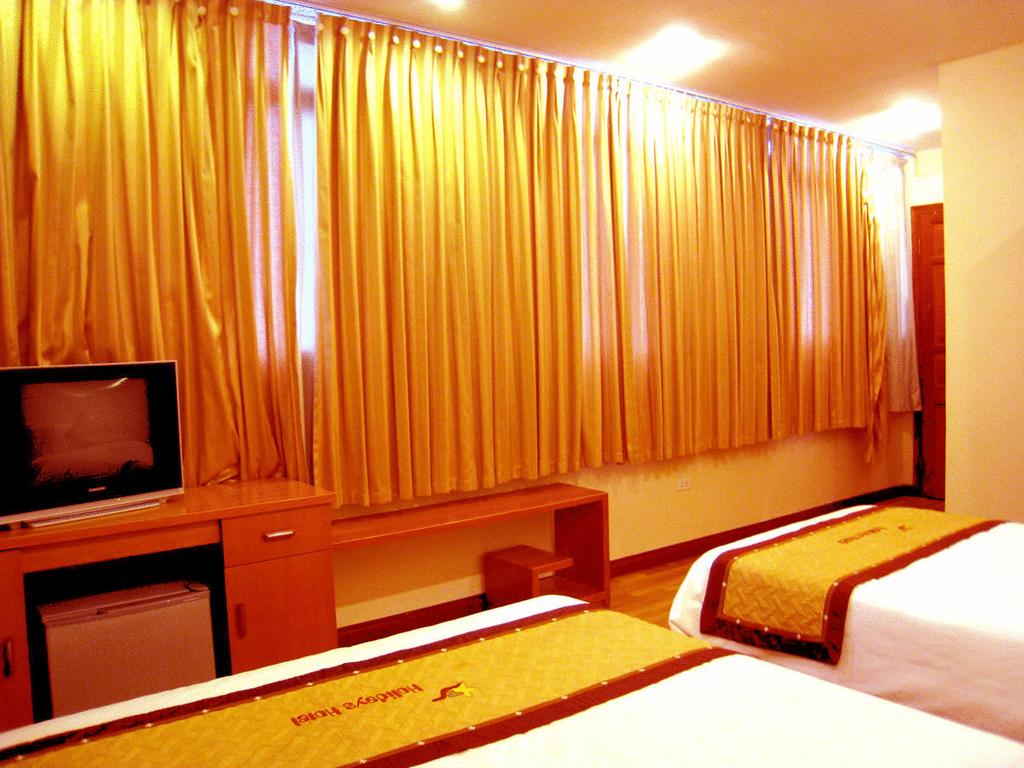 Hanoi Holiday Silver Hotel