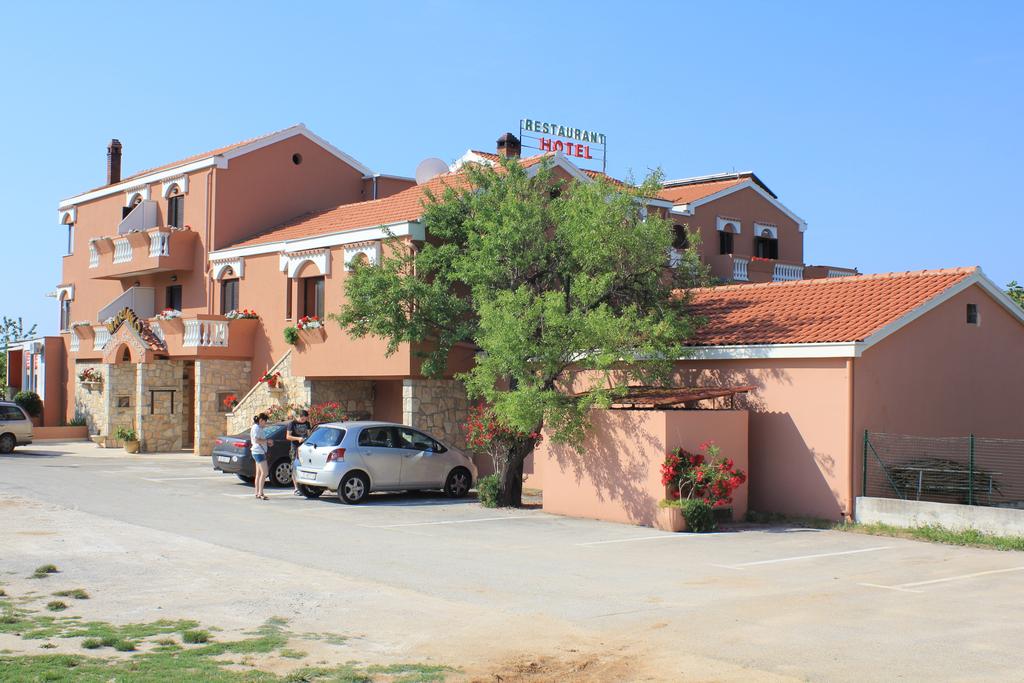 Hotel Marinko