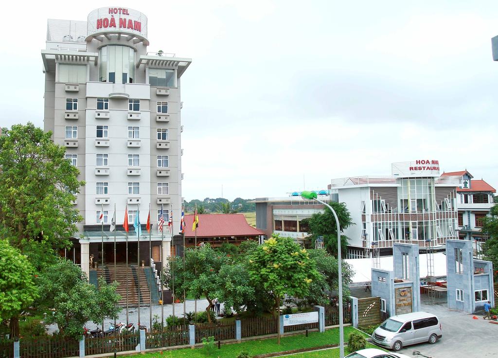 Hoa Nam Hotel