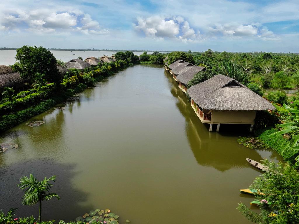 Mekong Riverside Boutique Resort and Spa