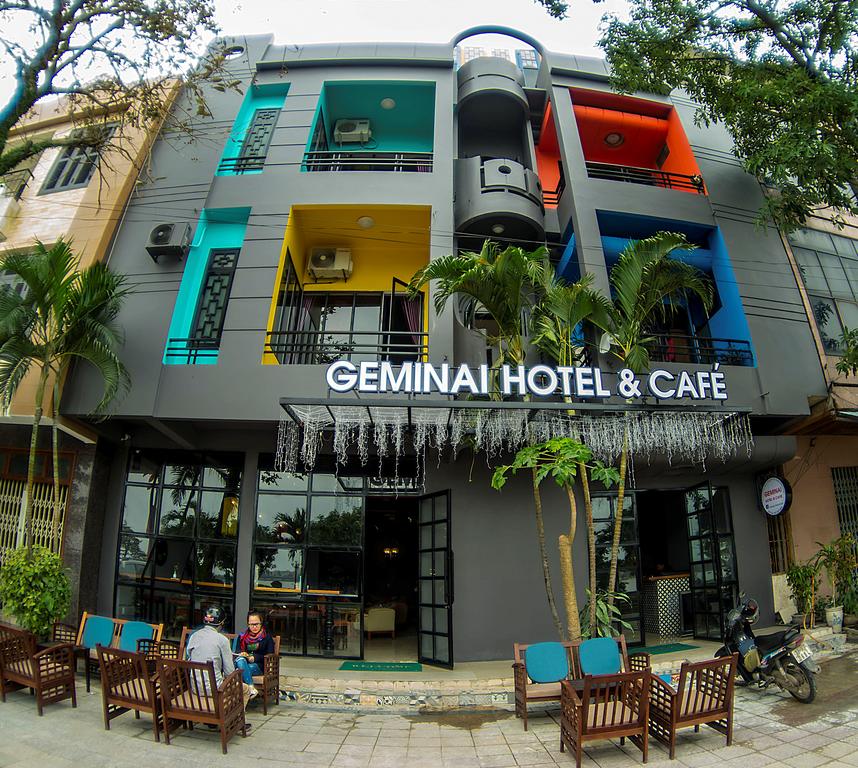 Geminai Hotel and Café