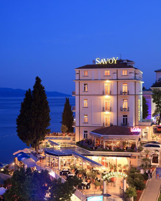 Hotel Savoy